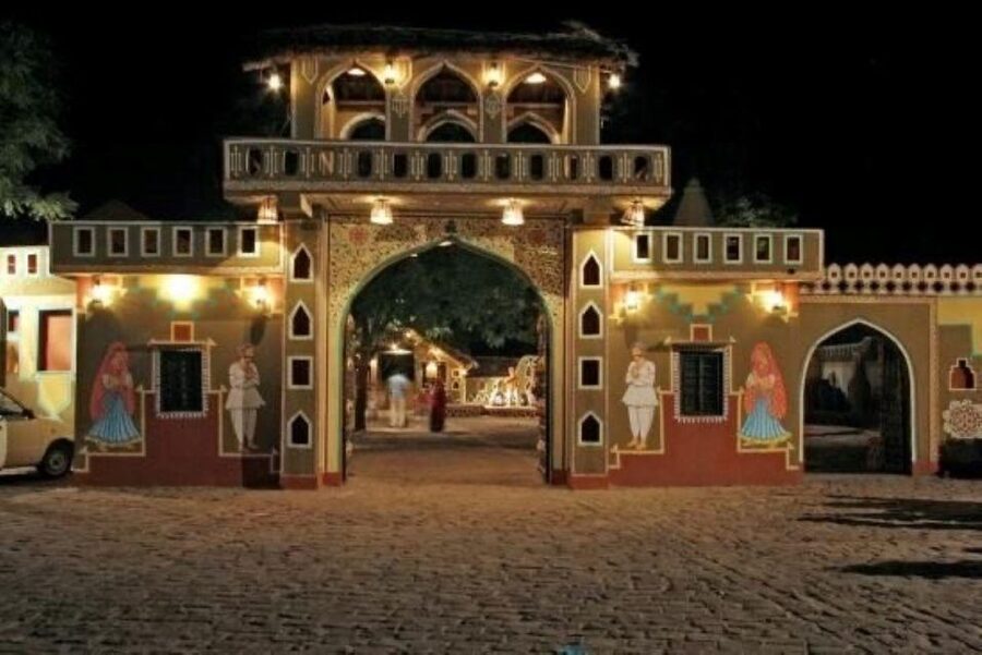 Jaipur Evening Tour Chokhi Dhani village culture with dinner - Chokhi Dhani after dark: Rajasthan-style huts and photo stops