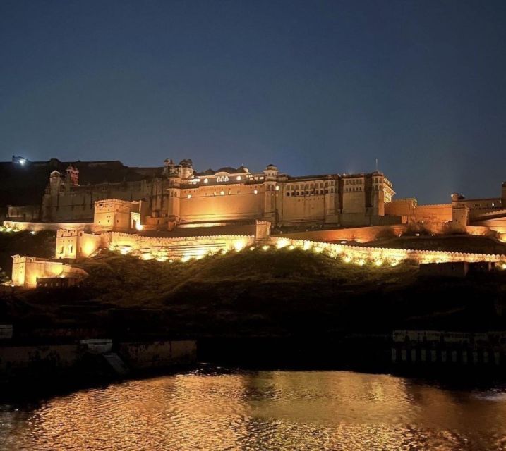 Jaipur Evening Tour Chokhi Dhani village culture with dinner - Old Jaipur City shopping stop: make it worth the hour