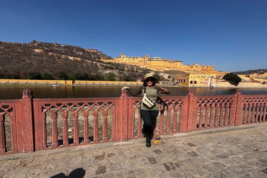 Jaipur: Full Day City Highlights Tour with Tour Guide - Artisan workshop visit: cultural context without the purchase pressure