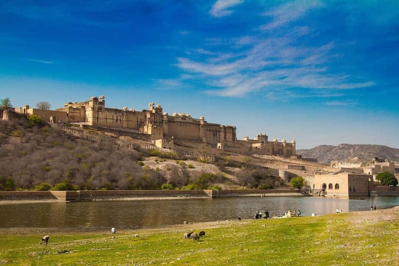 Jaipur: Full Day City sightseeing with Car, Guide & Lunch - Jal Mahal at Man Sagar Lake: A Quiet Water-Palace Moment
