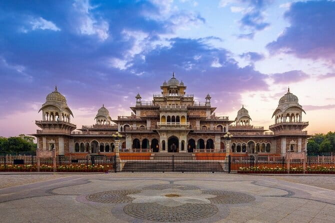 Jaipur Full Day Heritage of Pink City Tour By Tuk Tuk With Chai - Key things I’d mark on your mental map