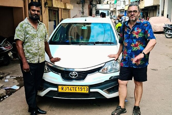 Jaipur Full-Day Heritage Tour with Guide - Guides and drivers: reliability and local coordination are the hidden win