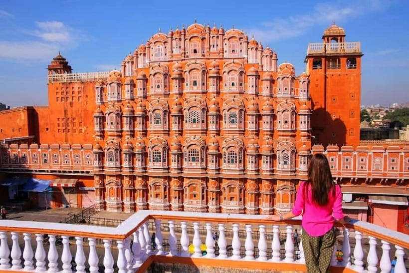 Jaipur: Full-Day Private Sightseeing Tour by Tuk Tuk - Hawa Mahal: 20 Minutes to See the Windows That Started Everything