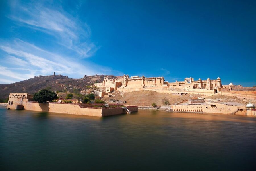 Jaipur: Full-Day Sightseeing Tour with Guide and Lunch - Lunch stop: where you can keep the day on track