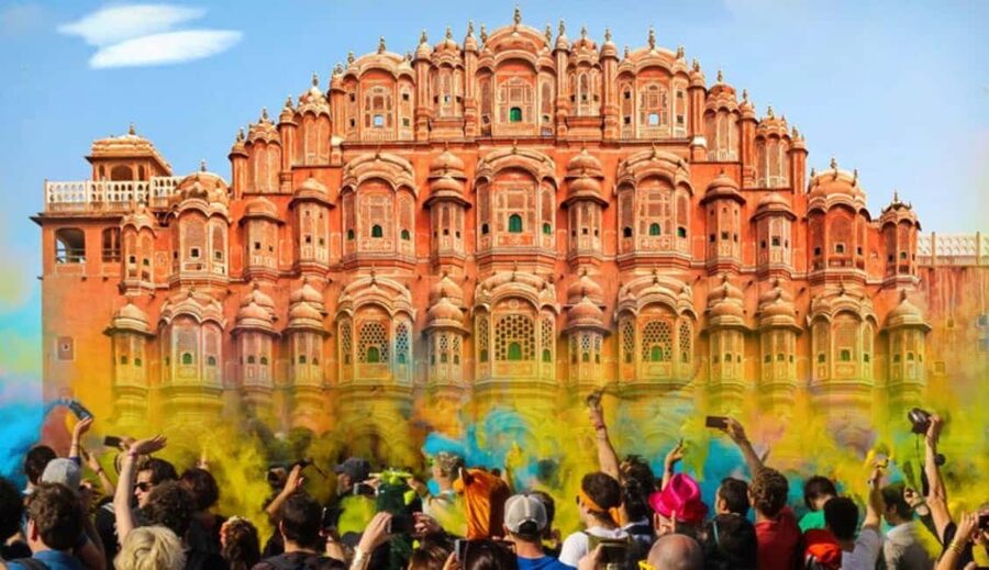 Jaipur: Full Day Sightseeing with Professional Photographer - Who Should Book This Jaipur Photographer Tour