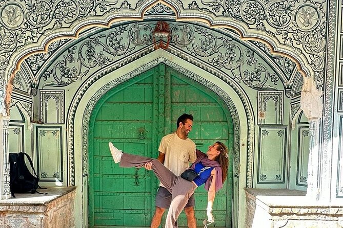 Jaipur Full Day Tour By Car And Guide With Hotel Pickup - Guide and driver quality: why patience is a dealbreaker