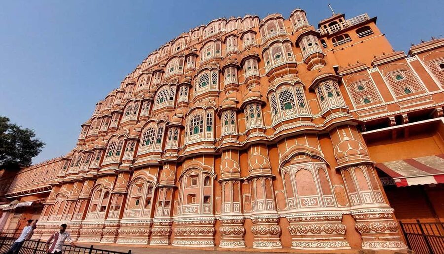 Jaipur: Full or Half-Day City Sightseeing Guided Tour - Hawa Mahal: the quick photo stop that sets the mood
