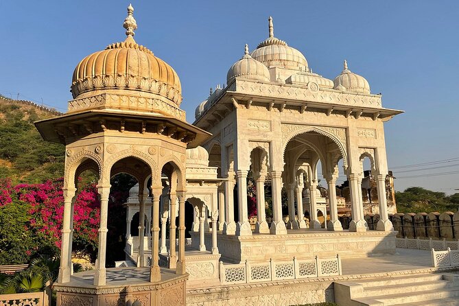 Jaipur Guided Day Trip By Car - Hawa Mahal + Jantar Mantar: the best “quick wow” combo of the day