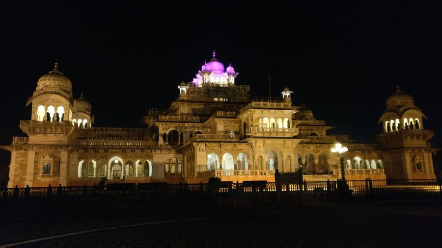 Jaipur: Guided Evening Walking Tour with a Local - How a 2-hour evening walk changes your Jaipur