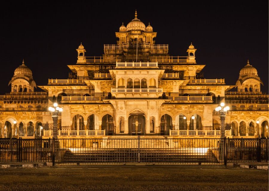 Jaipur: Guided Evening Walking Tour with a Local - The mid-walk pass-by route: how to read Jaipur’s civic and cultural layers