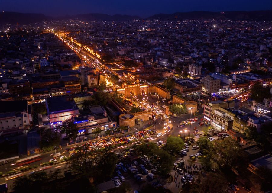 Jaipur: Guided Evening Walking Tour with a Local - Price and value: why $14 can make sense in Jaipur