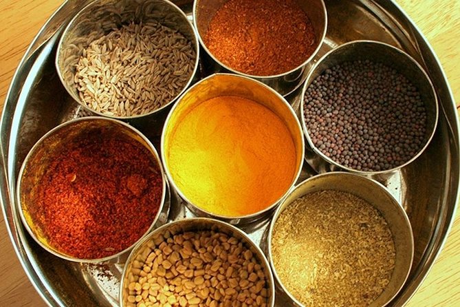 Jaipur Guided Food Walk Eat Just Like a Local - What you actually eat (and what to expect with Rajasthan street food)