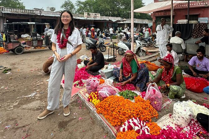 Jaipur Half-Day Heritage Tour by Women-Driven E-Rickshaw - How the half-day schedule works (about 5 hours)