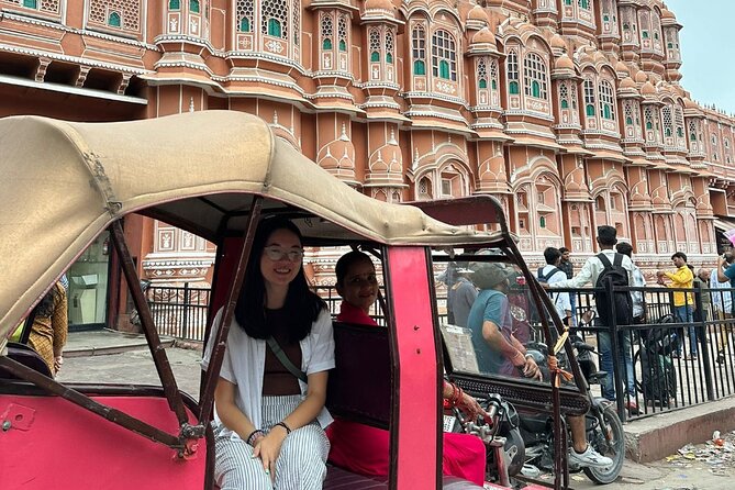 Jaipur Half-Day Heritage Tour by Women-Driven E-Rickshaw - Jal Mahal: a short, free stop that’s all about the view