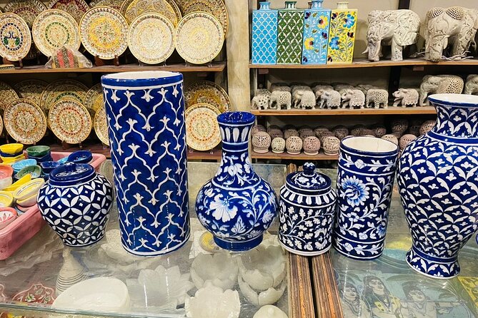 Jaipur Half-Day Shopping Tour with Hand Block Printing Class - Ramgarh’s hand block printing workshops: where the craft starts