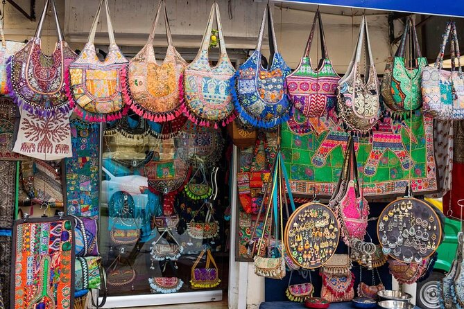 Jaipur Half-Day Shopping Tour with Hand Block Printing Class - Ratnavali Arts and jewelry making: getting your bearings on real workmanship