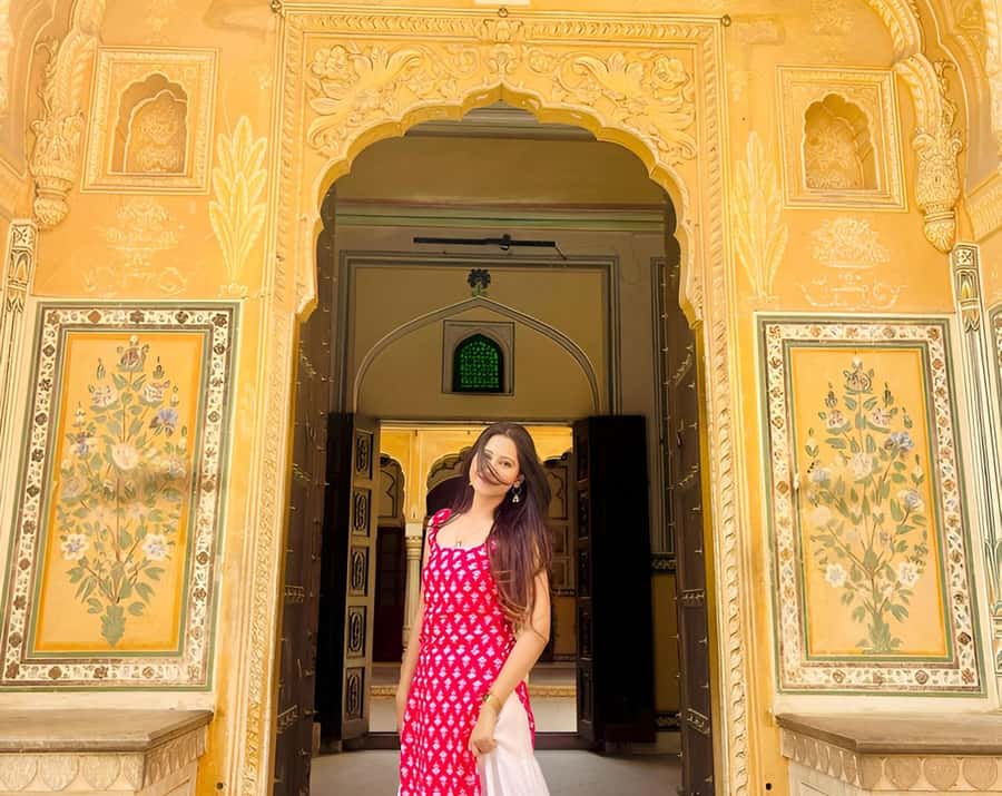 Jaipur: Half or Full Day Sightseeing Tour with Flower Market - Entering Jaipur through the Flower Market at 8:00 AM