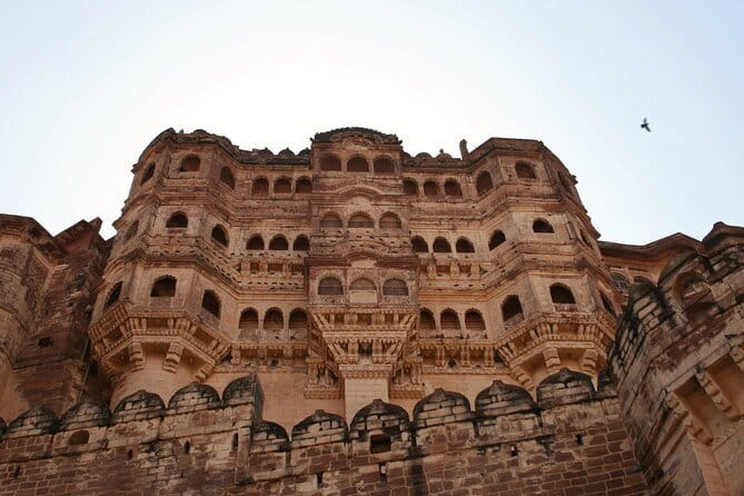 Jaipur Heritage and Old Market Shopping Tour - Mr Rauf Khan: the style that keeps the day comfortable and safe