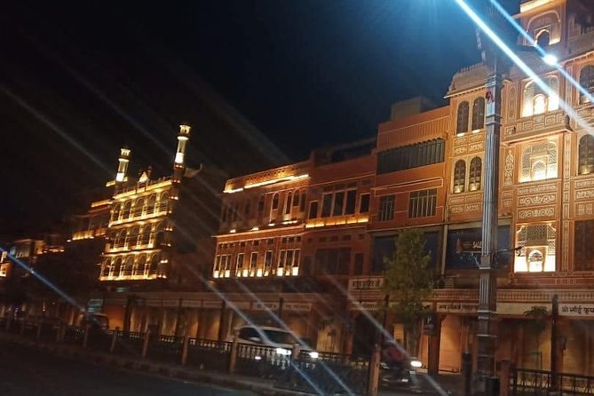 Jaipur Heritage Evening Walk - The Twilight Magic of Pink City - Albert Hall Museum finish + battery rickshaw lights