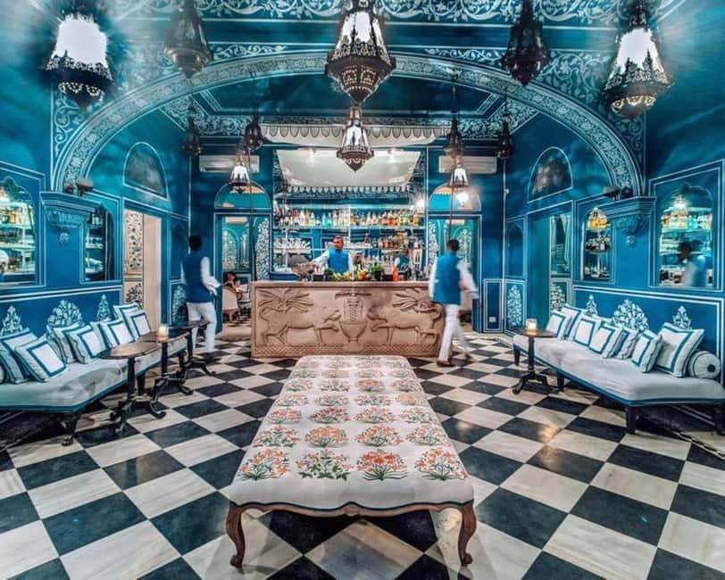 Jaipur: Instagram Tour of The Top Photography Spots - Pink City Photo Walk: Turning Streets Into Story Shots