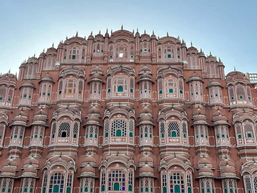 Jaipur: Monkey Temple and Sun Temple Guided Tour - Sun Temple (Surya Mandir): panoramic photos and quiet reflection