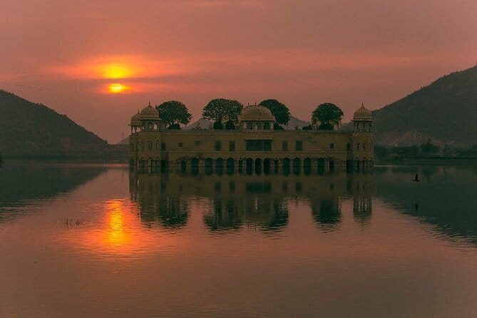 Jaipur Nahargarh Sunset and Night Lights Tour - Nahargarh Fort: Two Hours of Panoramic Sunset and Night Lights