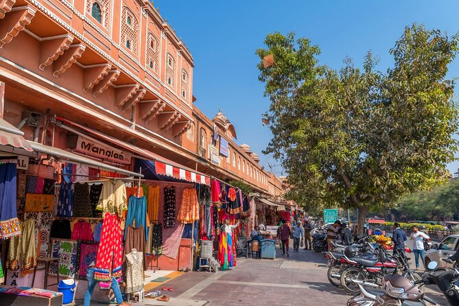 Jaipur No Shopping Guided Sightseeing Tour with Heritage Walk - Jantar Mantar and the Old City shift: from hill fort to science