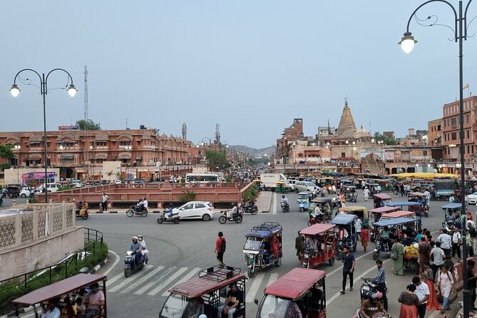 Jaipur No Shopping Guided Sightseeing Tour with Heritage Walk - Pink City walking lanes: what you notice when there’s no shopping detour