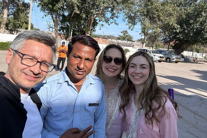 Jaipur One Day Private Sightseeing Tour with Guide - City Palace: Maharaja Life, Museum Space, and a Living Royal Story