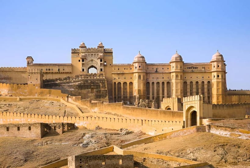 Jaipur: Personalized Full-Day City Tour by Car with Options - City Palace: Royal Spaces, Museums, Courtyards, and the Present Royal Residence