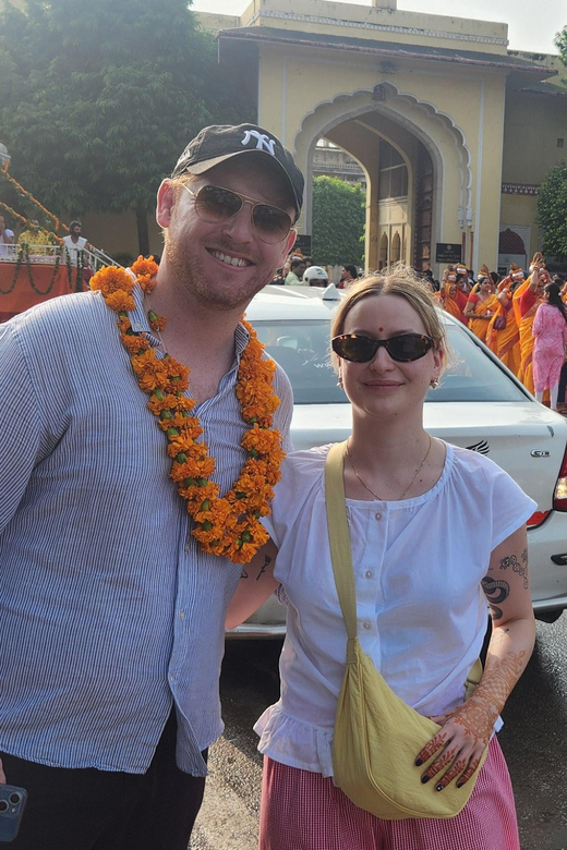 Jaipur Private City Tour with a Women-Driven E-Rickshaw Ride - Jal Mahal: the palace that looks calm on the lake