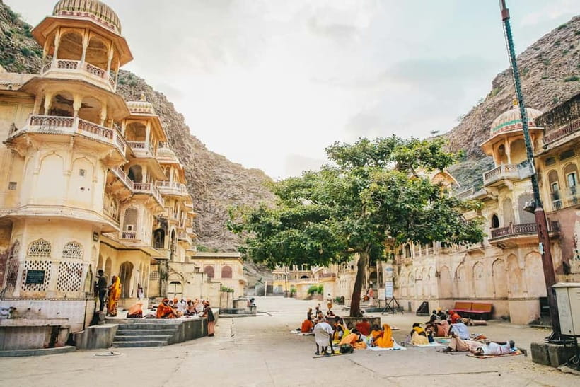 Jaipur: Private City Tour with Car, Guide, Tickets & Lunch - Key highlights worth caring about