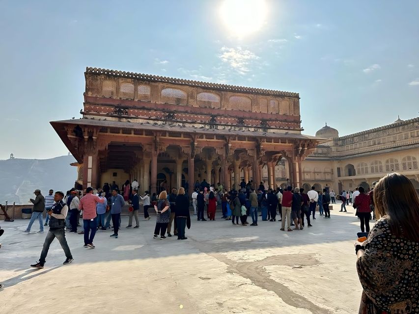 Jaipur Private City Tour with Hotel Pick-Up & Drop 4 - 8 Hrs - Panna Meena ka Kund: the stepwell that rewards close looking