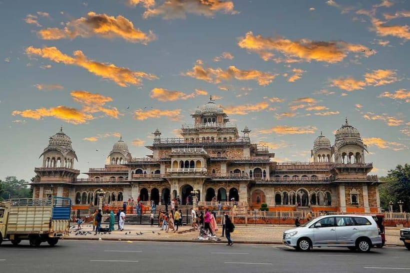 Jaipur: Private Evening Tour with Monkey Temple Sunset - Transport and timing: how to make the 5 hours work for you