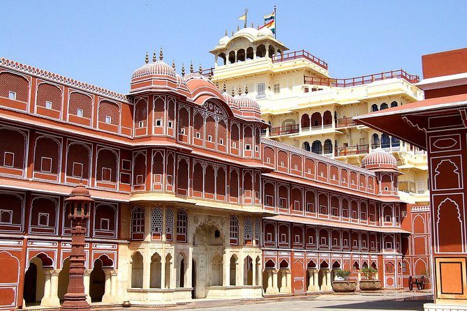 Jaipur: Private Full Day Jaipur City Tour with Pick-Up & Drop. - Gaitore Ki Chhatriyan, Jantar Mantar, and the royal science angle