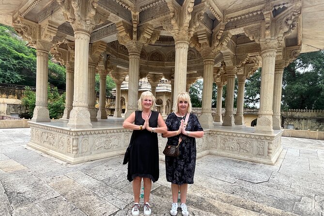 Jaipur Private Full Day Sightseeing Tour with Guide by Car - Key things to know before you go