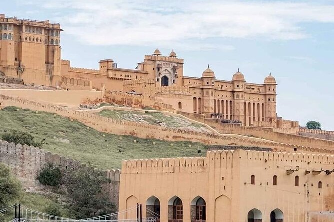 Jaipur Private Full Day Sightseeing Tour with Guide by Car - Jantar Mantar: UNESCO Astronomy in Plain Sight