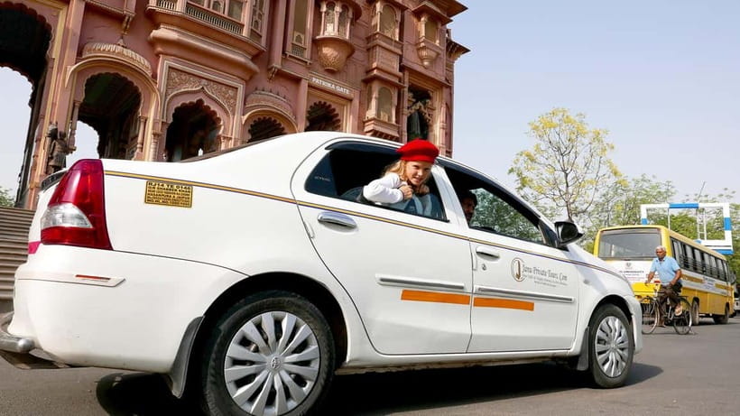 Jaipur: Private Full-Day Tour of the Heritage Pink City - Getting to the Pink City: 8:30 AM pickup and AC comfort