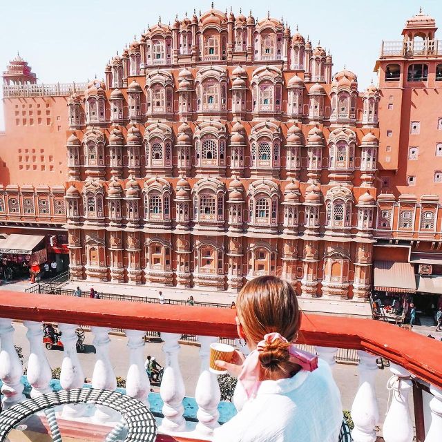 Jaipur: Private Instagram Tour of Top Photography Spots - Starting with pickup and planning your photo day around light