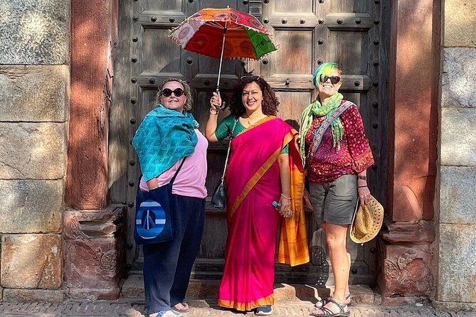 Jaipur Private Shopping Tour with Pickup - Pink City Drive: Fast Color, Walled Gates, and Quick Orientation