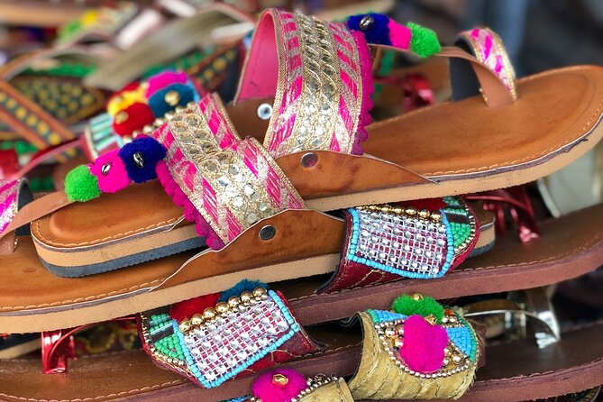 Jaipur Private Shopping Tour with Pickup - Jeypore Souvenirs: Rajasthani Crafts Without the Endless Hunt