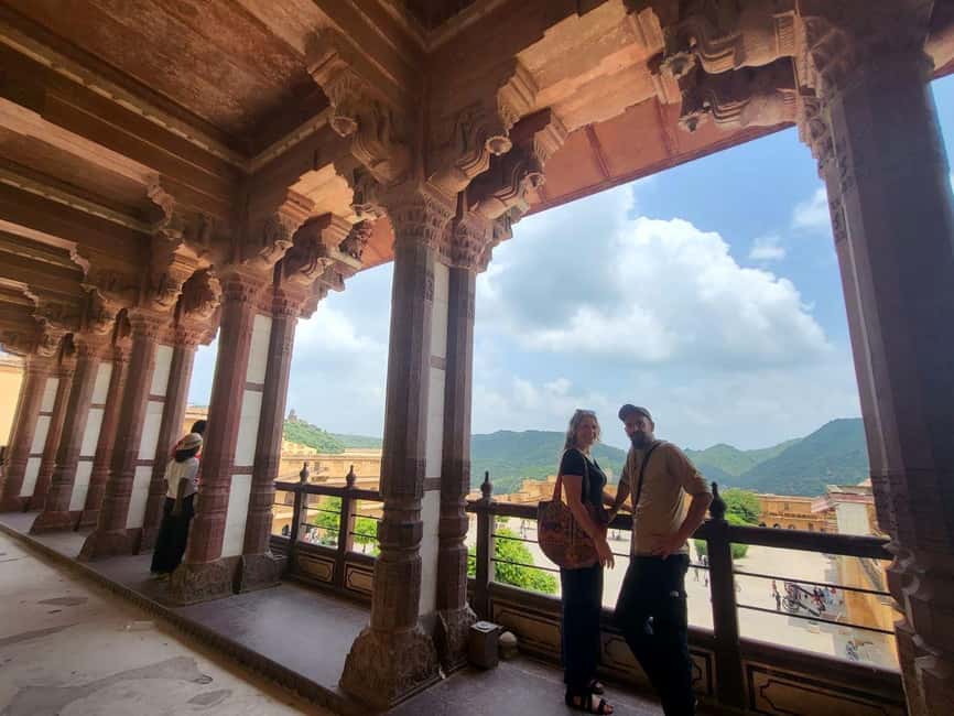 Jaipur: Private Sightseeing Day Tour with Guide by Car - Gaitor Ki Chhatriyan and Jaipur Markets: A Quieter Break From the Big Monuments