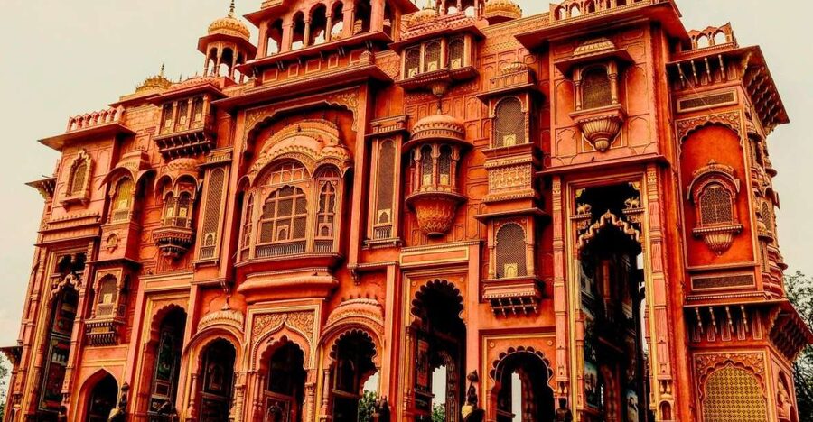 Jaipur: Private Sightseeing Day Tour with Guide by Car - Hawa Mahal to Panna Meena ka Kund: Start Fast, Then Get the Meaning