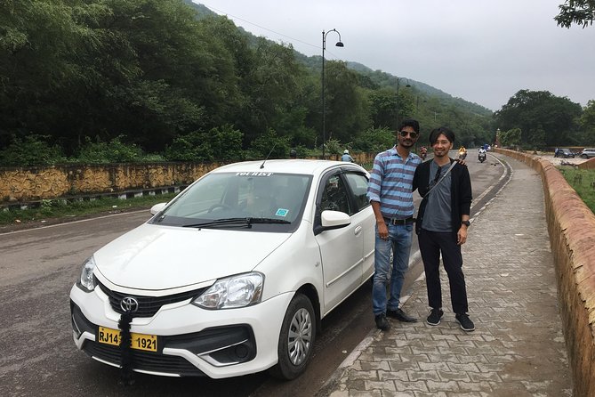 Jaipur Private Sightseeing Tour – All-Inclusive with Car & Guide - Jal Mahal: the free-water reflection moment