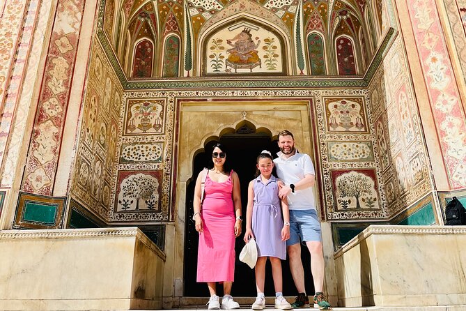 Jaipur Private Sightseeing Tour with Car and Guide - City Palace: Rajput court life in a palace complex with multiple identities