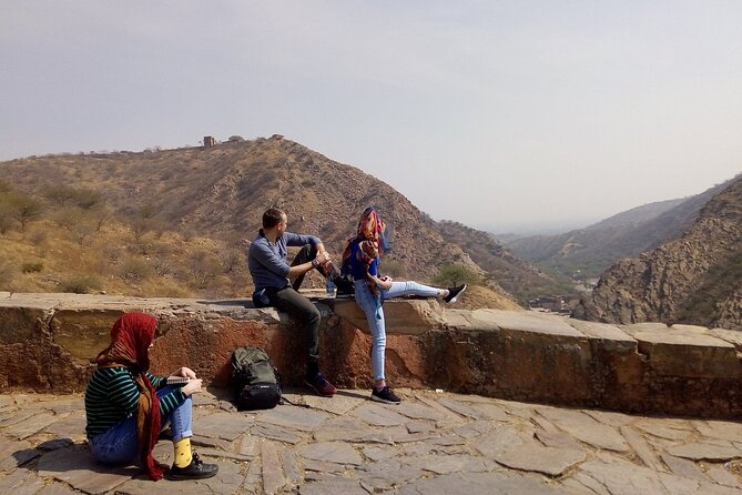 Jaipur Private Tuk Tuk Tour – Full-Day jaipur City Sightseeing - Jantar Mantar (UNESCO): 45 minutes for the 19-instrument observatory