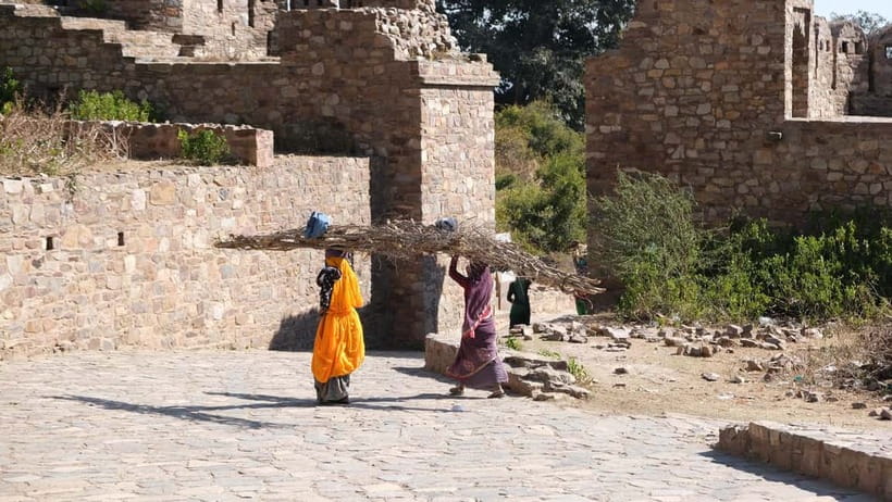 Jaipur: Same-Day Bhangarh Fort & Chand Baori Stepwell Tour - Price and Value: Is $43 a Good Deal?