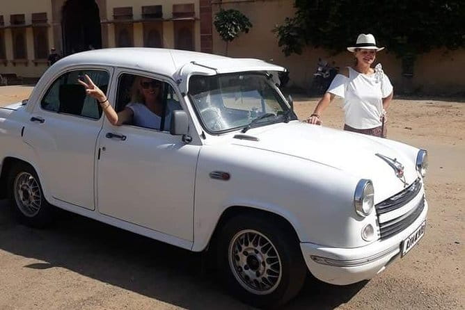Jaipur sightseeing by private car with guide - Key highlights at a glance
