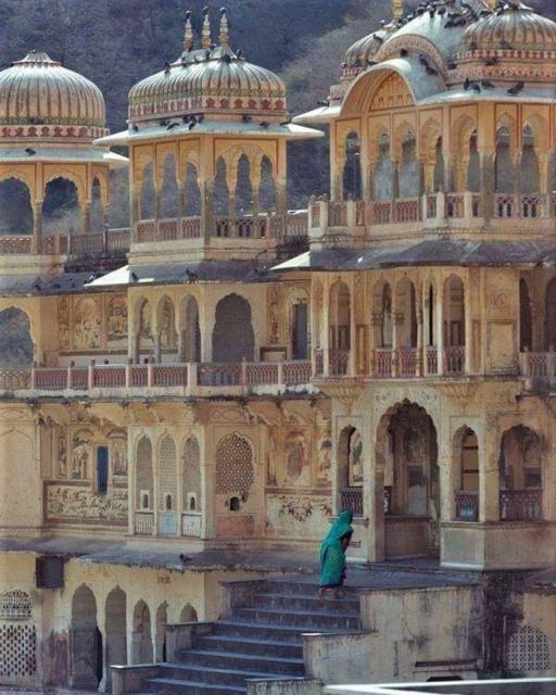 Jaipur sightseeing tour with monkey temple (Galta ji temple) - Price and value: why $24 can still be a smart deal