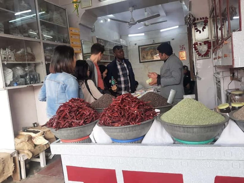 Jaipur: Spice Market and Street Food Walking Tour - Entering Jaipur by the Senses at Shri Chandpole Hanuman Ji Temple